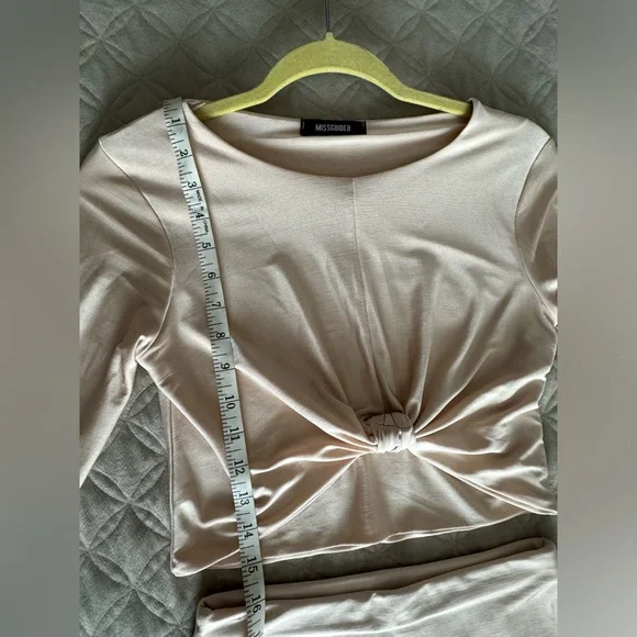 Misguided 2 Piece Outfits Set Long Sleeve Crop Top Midi Skirt Sz 4 Color Beige - Picture 8 of 10